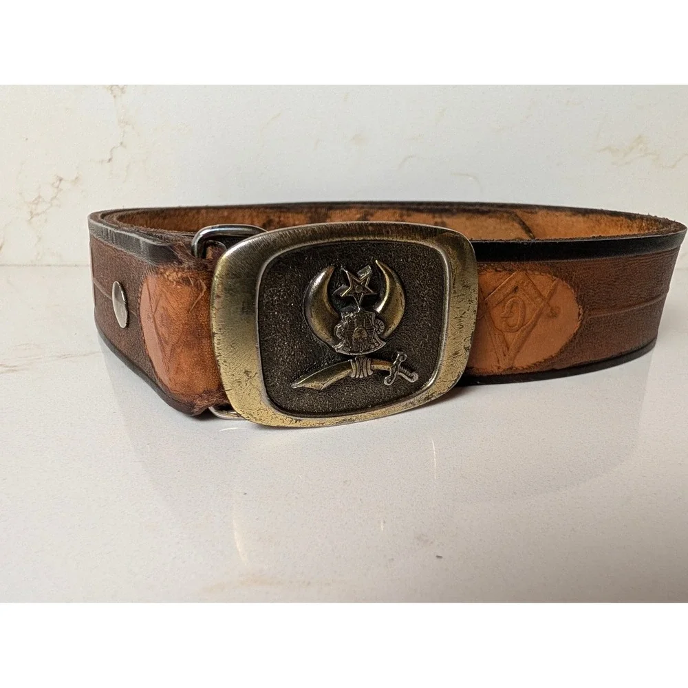 Vintage 1983 Shriners Masonic Belt Buckle MM Limited Chicago Serial 1308 Leather